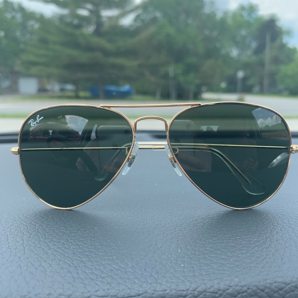 Ray-Ban Large Aviator Metal Sunglasses